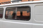 Окно раздвижное УАЗ-452 салона левое